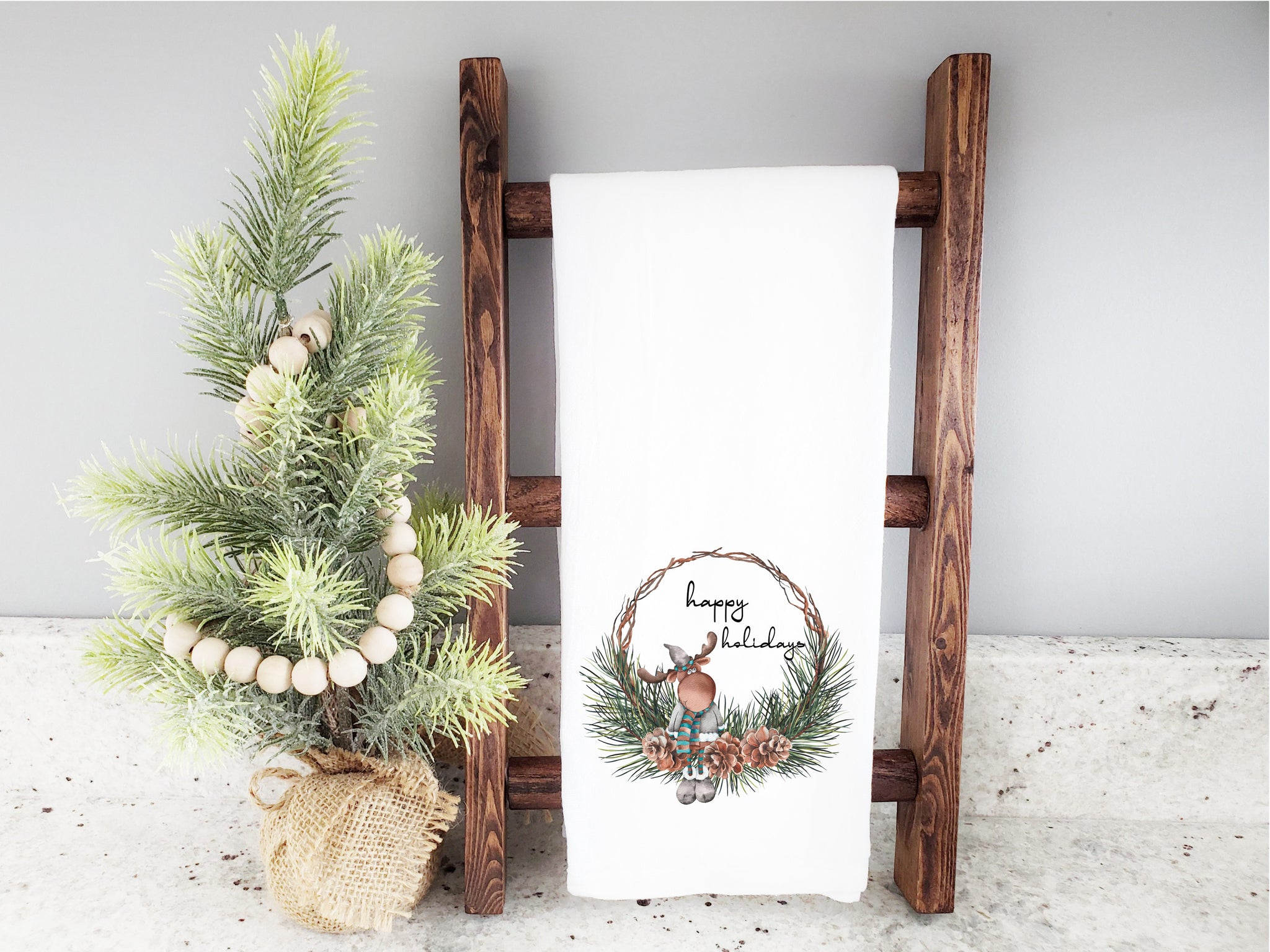 Christmas Moose Tea Towel - Holiday Wreath Flour Sack Towel - Cute Chr –  Running Frog Studio