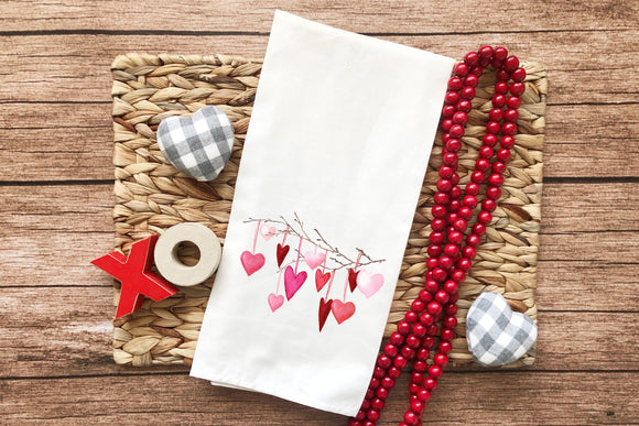 Valentine's Day Tea Towel - Valentine Decor Flour Sack - Farmhouse Decor - Heart Kitchen Towel - Housewarming Gift - Kitchen Decor